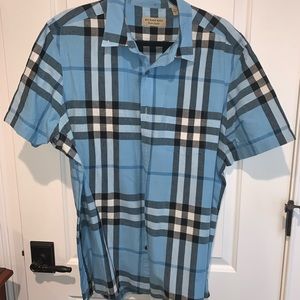 Men’s Burberry dress shirt